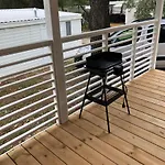 مكان تخييم Mobil Homes Malufi 266 *
