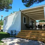 Mobil Homes Malufi 266 مكان تخييم *