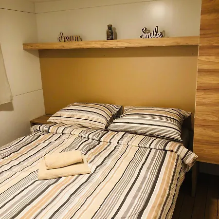 Parque de Campismo Mobil Homes Malufi 266 *