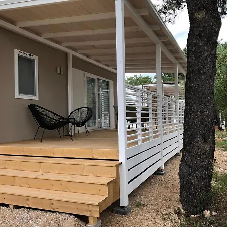 Mobil Homes Malufi 266 *