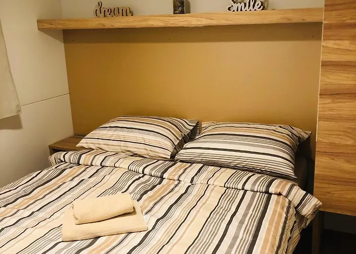 Camping Mobil Homes Malufi 266 *