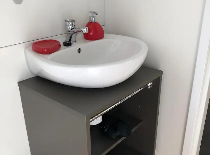 Kemp Mobil Homes Malufi 266