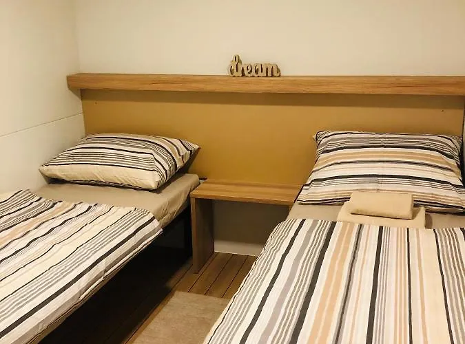 Camping Mobil Homes Malufi 266