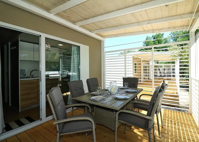 Kemp Mobil Homes Malufi 266