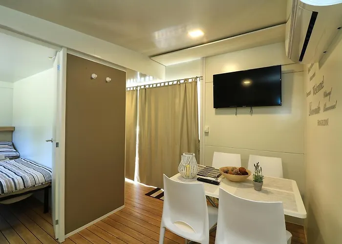 Mobil Homes Malufi 266 *